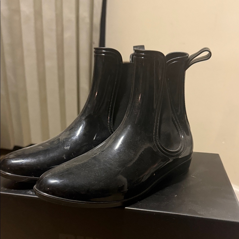 JustFab Glossy Black Men's Rain Boots